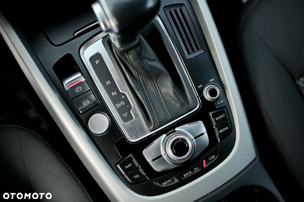 Audi Q5 2.0 TDI quattro Stronic - 22