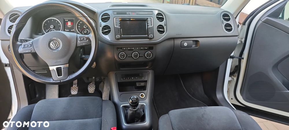 Volkswagen Tiguan 1.4 TSI BMT ACT Comfortline - 29