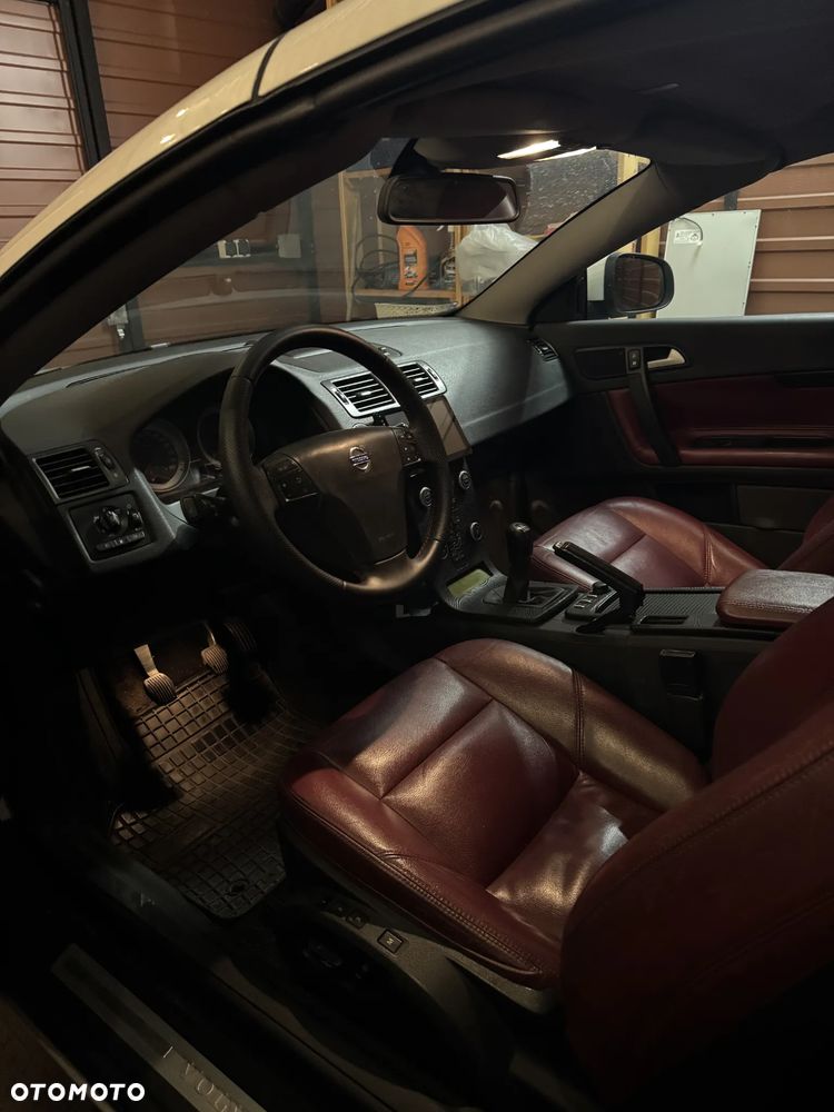 Volvo C70 - 14