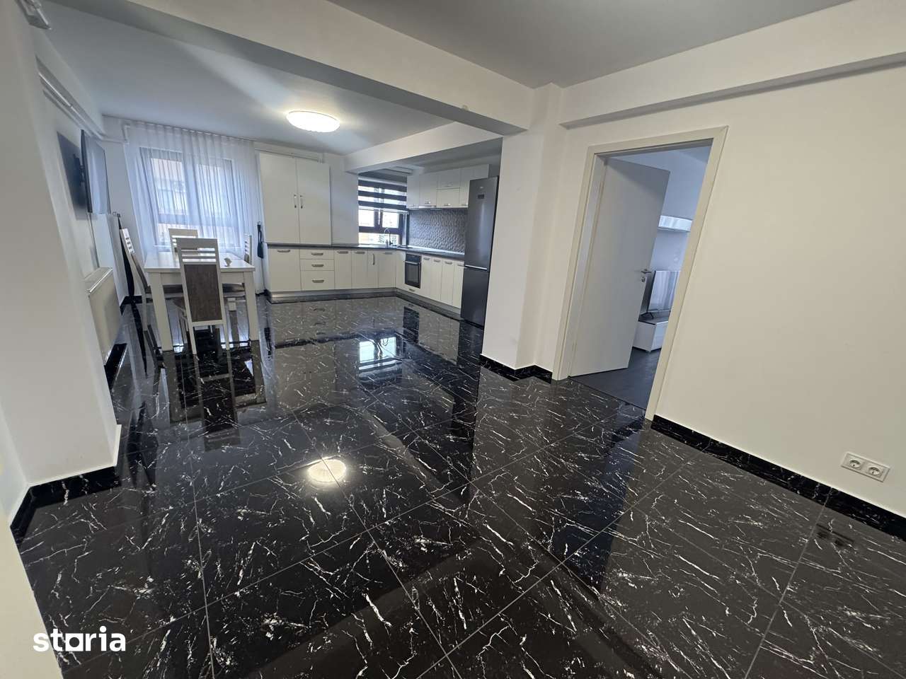 Penthouse de inchiriat, Doamna Stanca Sibiu — fotografia 3