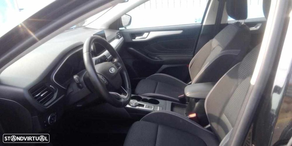 Ford Focus 1.0 EcoBoost Titanium Aut. - 3