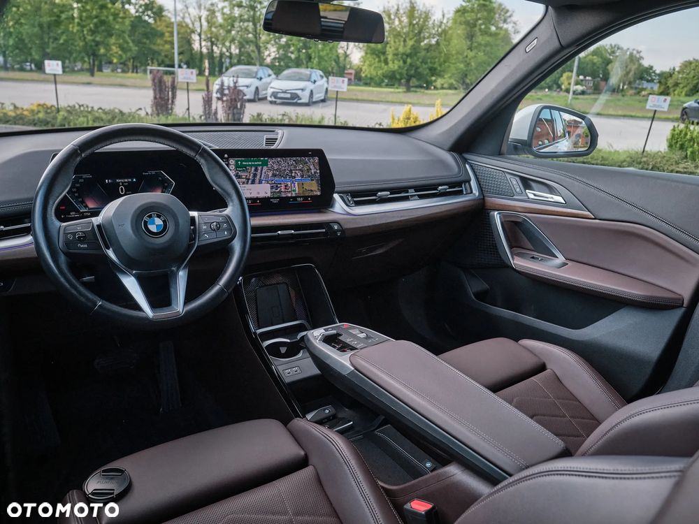 BMW X1 xDrive25i Sport Line sport - 28