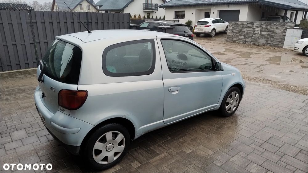 Toyota Yaris 1.0 Edition - 8