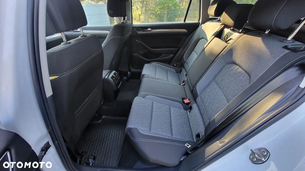 Volkswagen Passat 1.5 TSI EVO Business DSG - 29