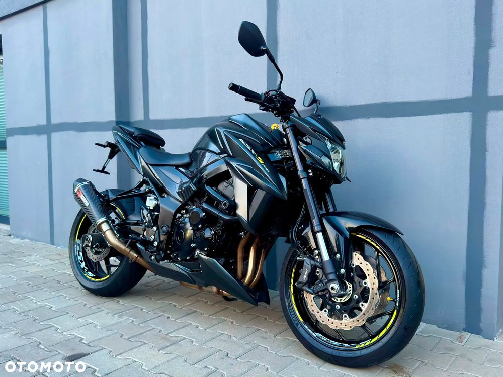 Suzuki GSX - 1