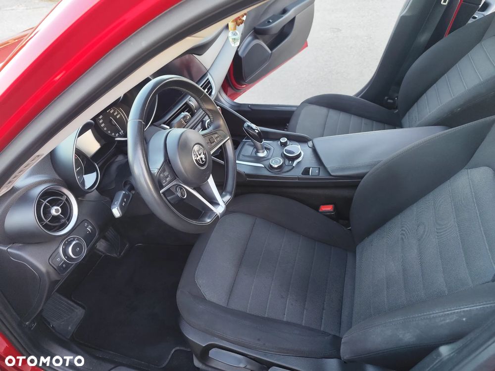 Alfa Romeo Giulia 2.0 Turbo Super - 7