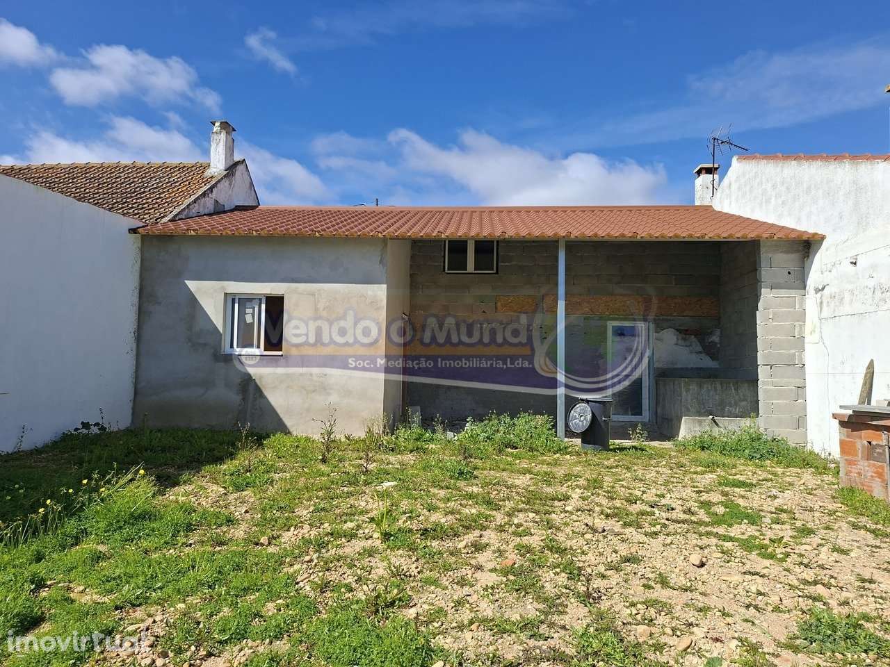 Moradia T1+1 em Granho (G070) - Grande imagem: 2/7