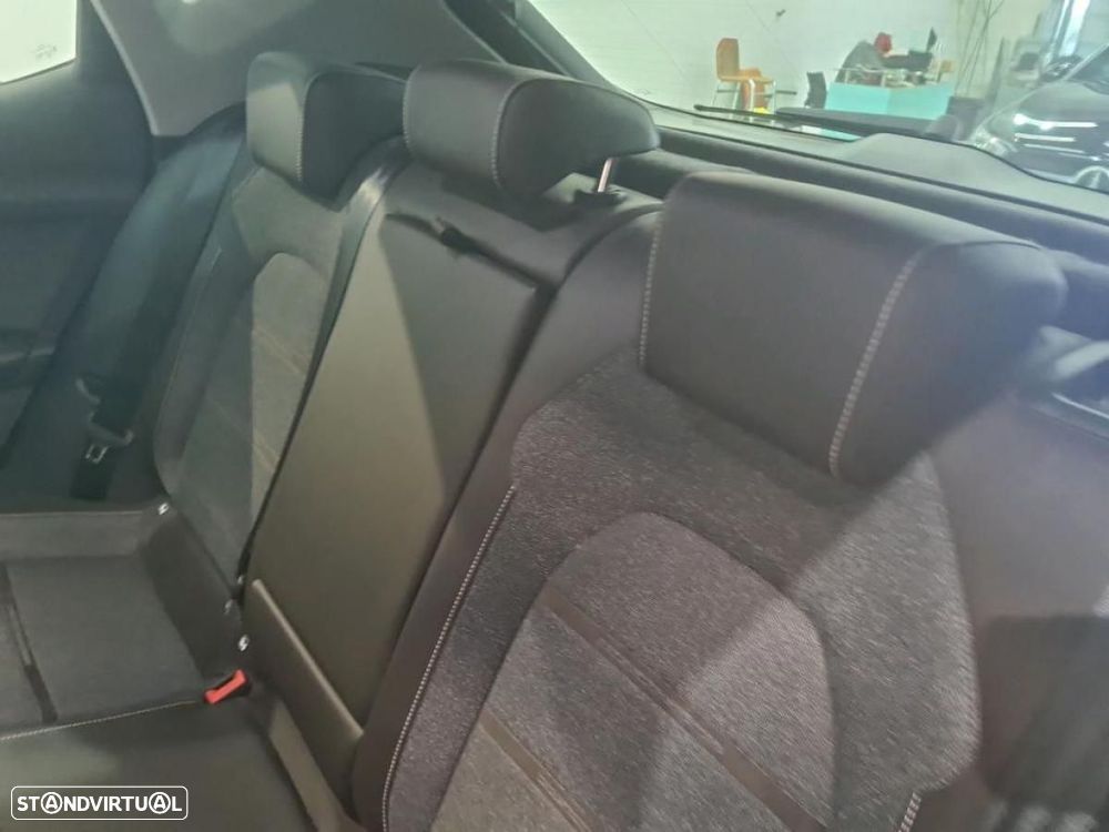 SEAT Leon 1.4 e-Hybrid Xcellence DSG - 6