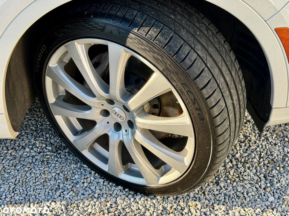 Audi Q7 55 TFSI quattro tiptronic - 36