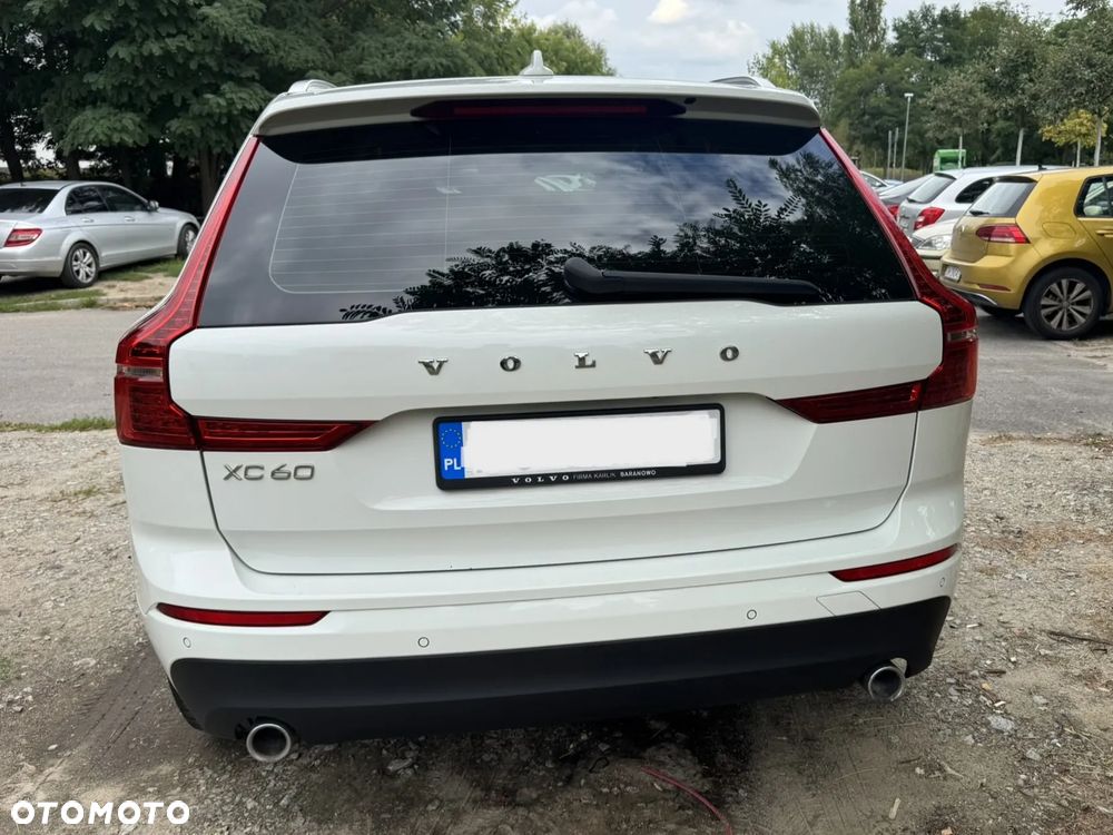 Volvo XC 60 D4 Momentum Pro - 6