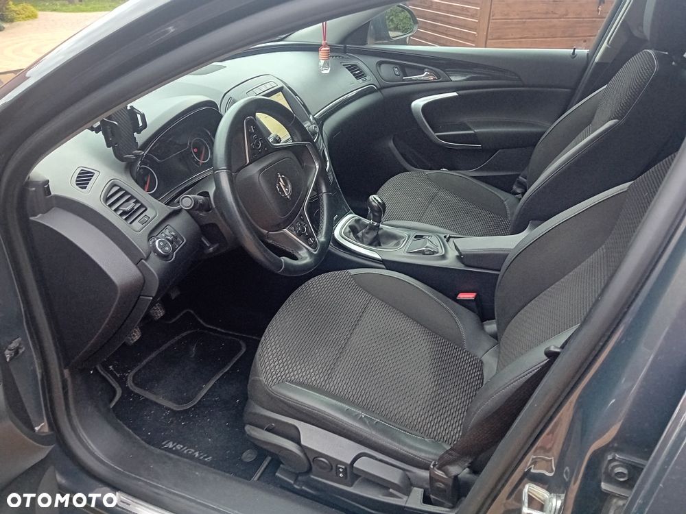 Opel Insignia - 6
