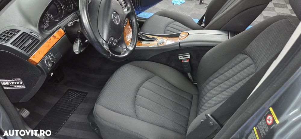 Mercedes-Benz E 220 CDI Automatik Elegance - 12