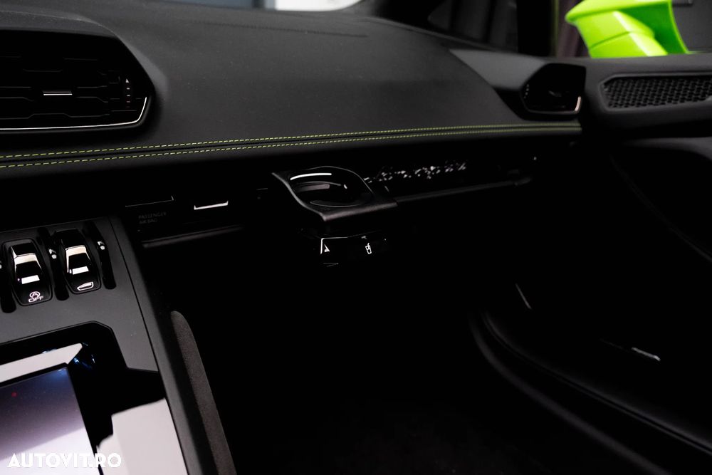 Lamborghini Huracan - 17