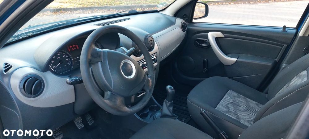 Dacia Sandero 1.4 MPI Ambiance - 22
