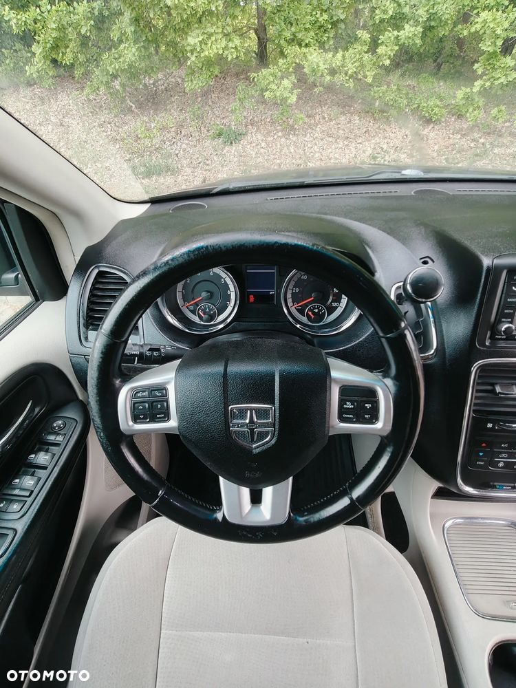 Dodge Grand Caravan 3.6 R/T - 10