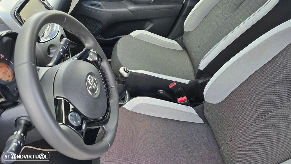 Toyota Aygo 1.0 X-Play+AC+X-Touch - 20