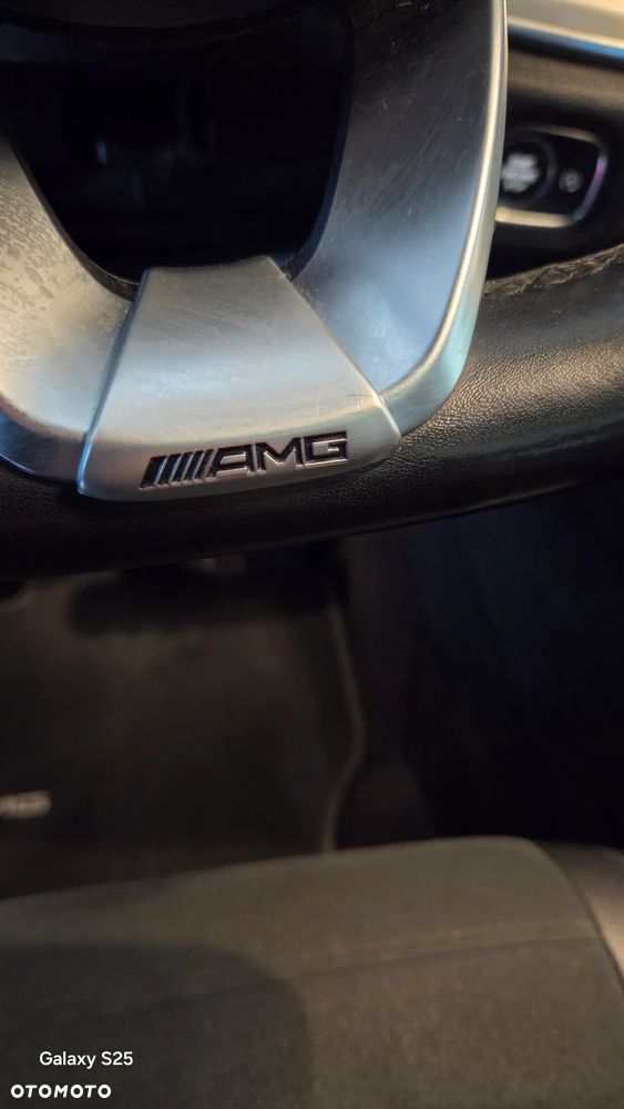 Mercedes-Benz GLE 300 d 4-Matic - 16