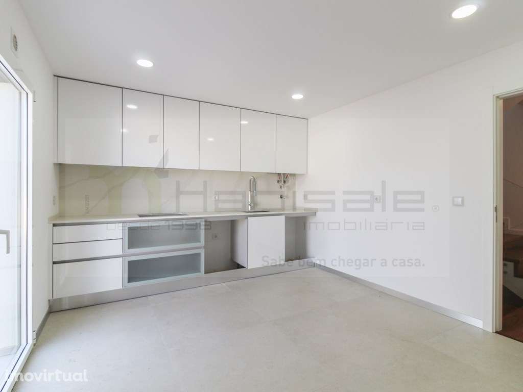 Moradia junto a Quinta da Marinha, a 1,5 Km da praia do Guincho - Grande imagem: 5/27