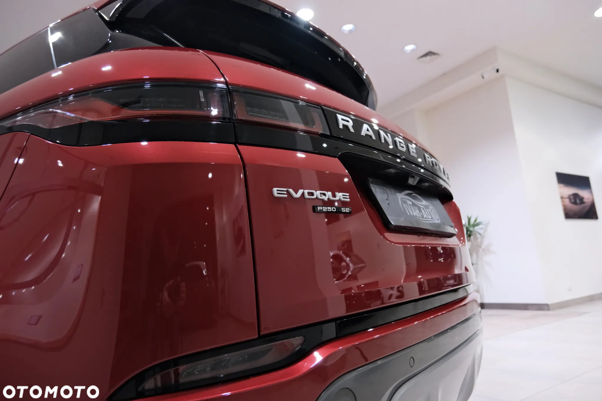 Land Rover Range Rover Evoque P250 - 12