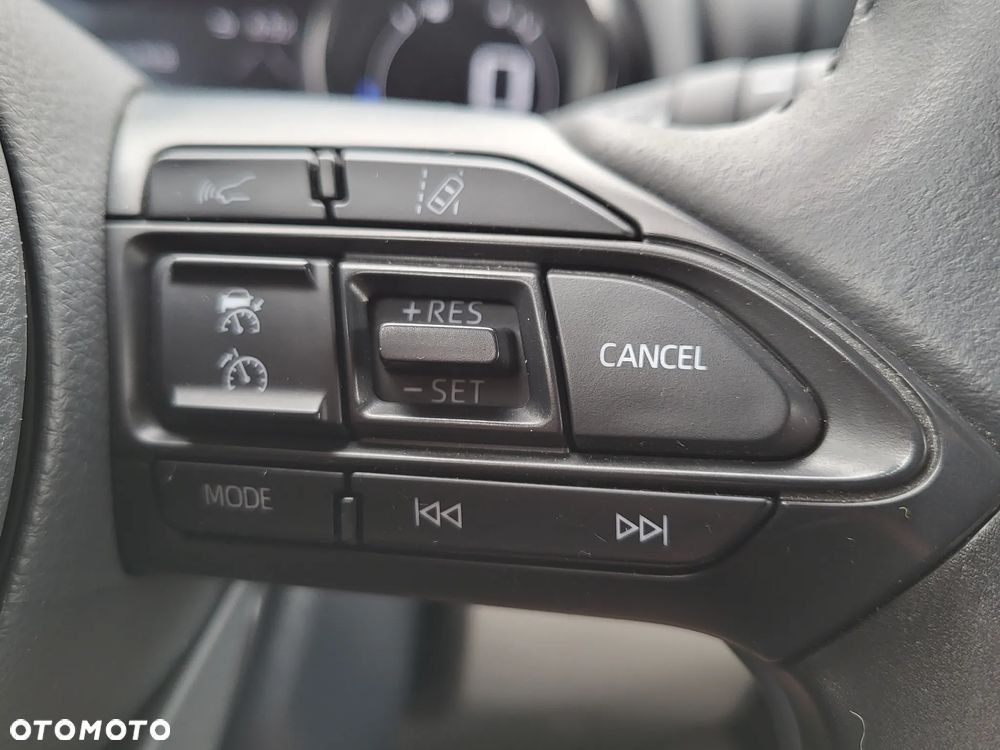 Toyota Yaris Hybrid 1.5 Executive - 26