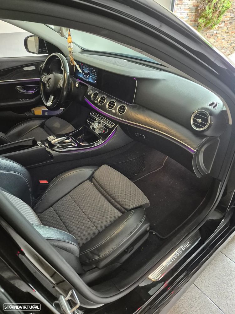 Mercedes-Benz E 220 d AMG designo - 16