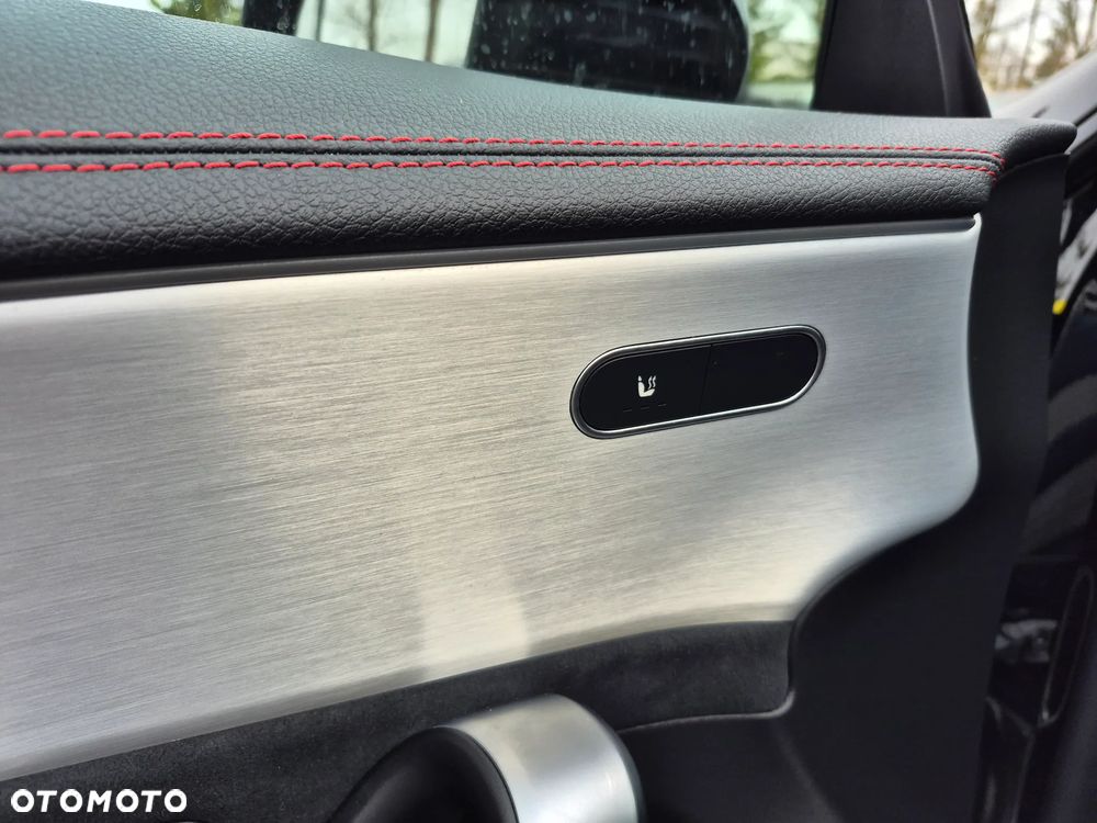 Mercedes-Benz CLA 200 AMG Line 7G-DCT - 18