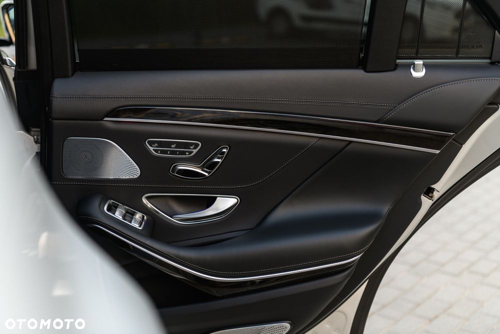 Mercedes-Benz Klasa S 400 d 4-Matic 9G-TRONIC - 12