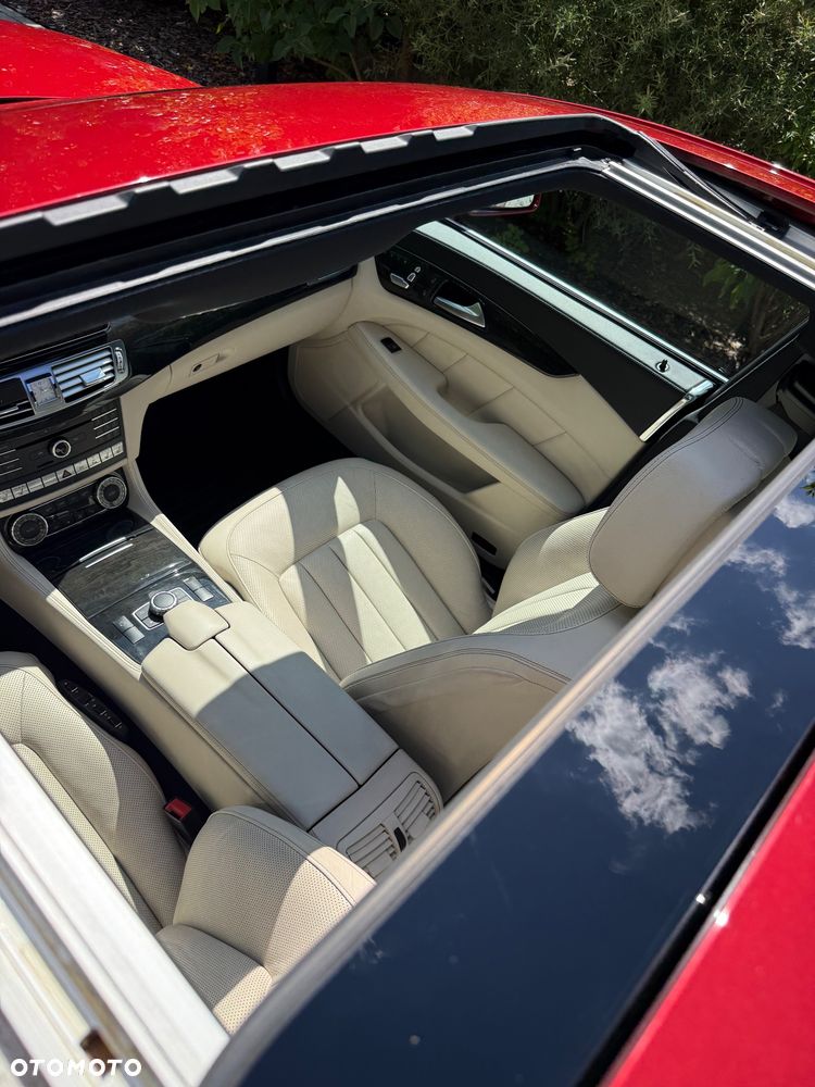 Mercedes-Benz CLS - 11