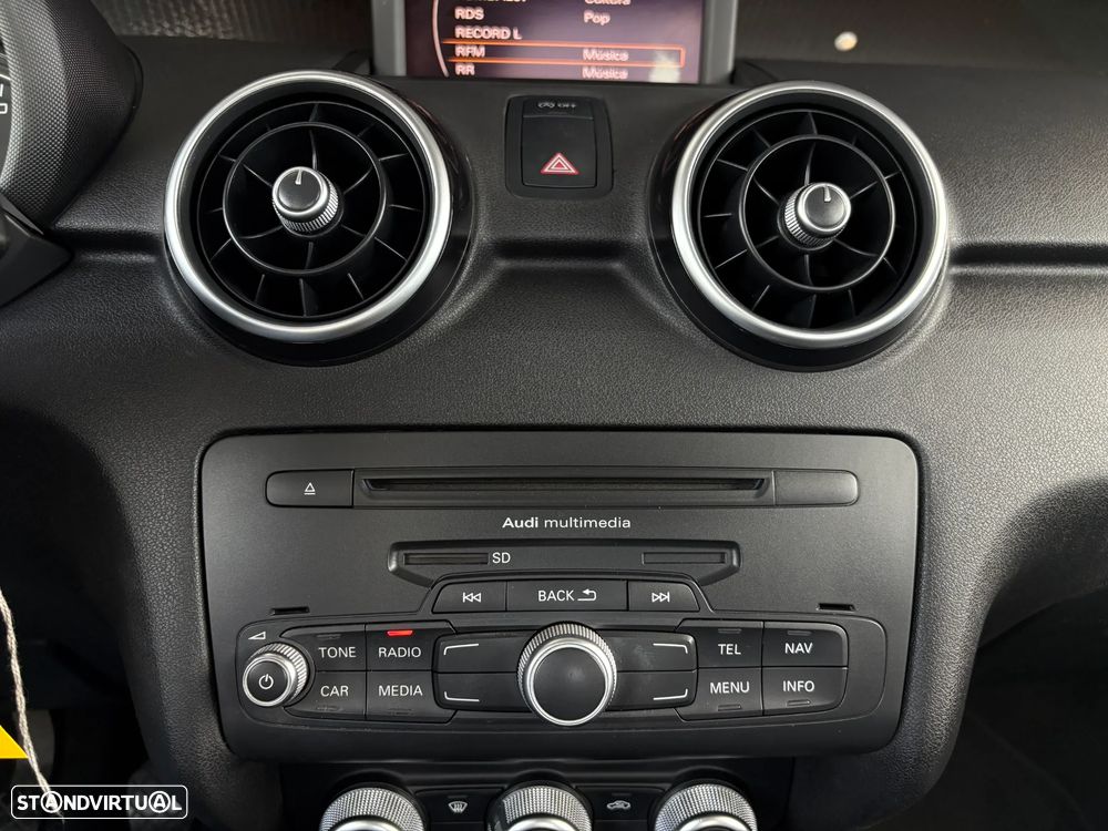 Audi A1 1.6 TDI Attraction - 14