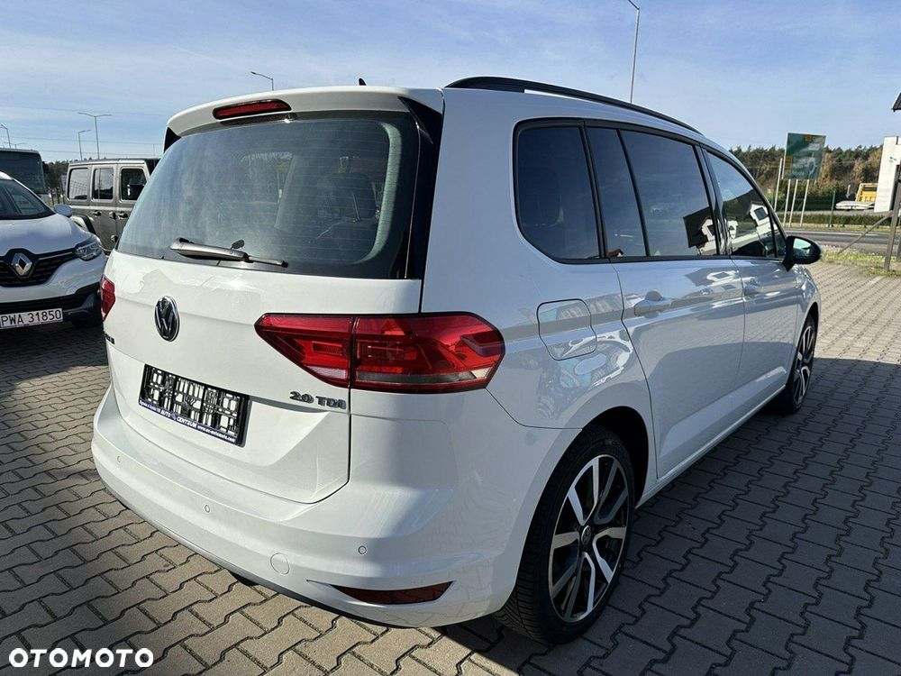 Volkswagen Touran 2.0 TDI BMT Comfortline Plus DSG - 5