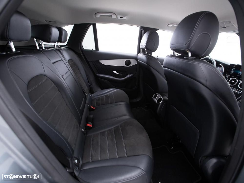 Mercedes-Benz GLC 300 de 4Matic - 12