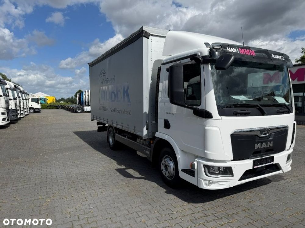 MAN TGL 8.220 JAK NOWY 18 TYS KM ROZSTAW 3,6 DMC 8800 KG PLANDEKA FIRANA 5,2 KONTRAKT SERWIS MAN DE - 2