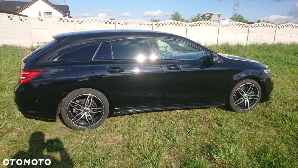 Mercedes-Benz CLA - 35
