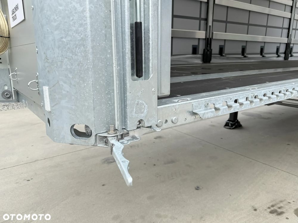Schmitz Cargobull MEGA VARIOS + BDE - 24
