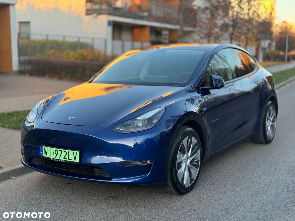 Tesla Y Model Long Range Dual Motor AWD - 13