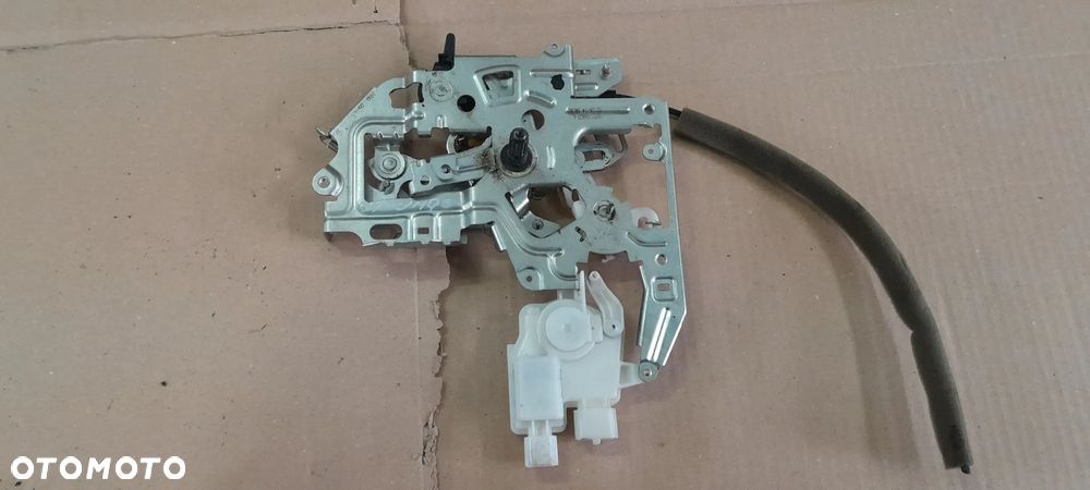 RENAULT MASTER III 10-19 ZAMEK DRZWI PRZESUWNYCH - 2