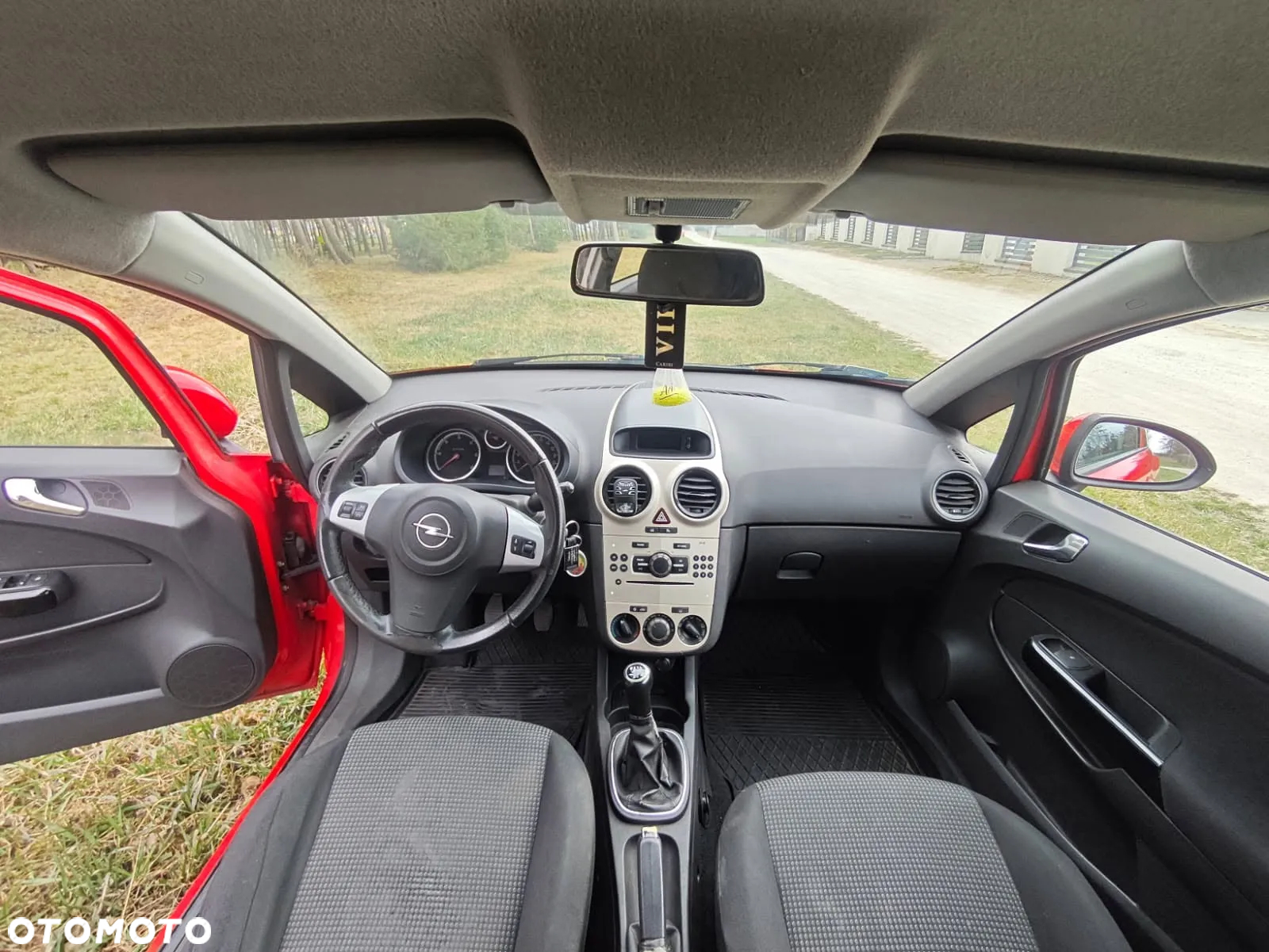 Opel Corsa - 11