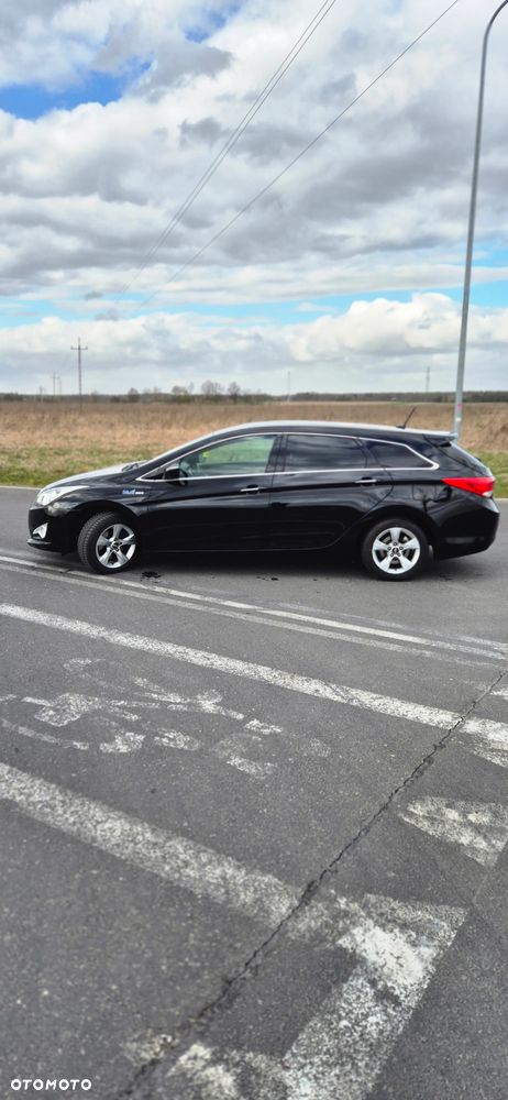 Hyundai i40 1.7 CRDi Comfort + - 7