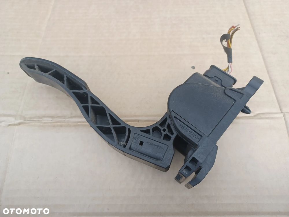 PEDAŁ GAZU VW CRAFTER I 0280755023 - 1