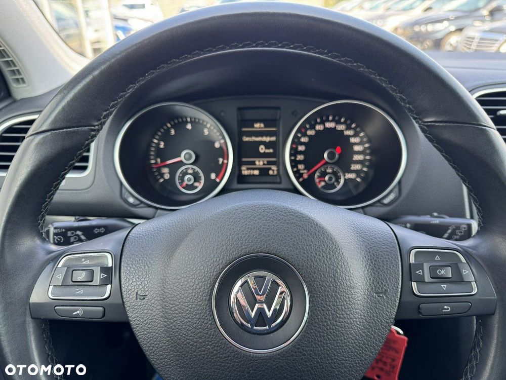 Volkswagen Golf 1.6 Comfortline - 13