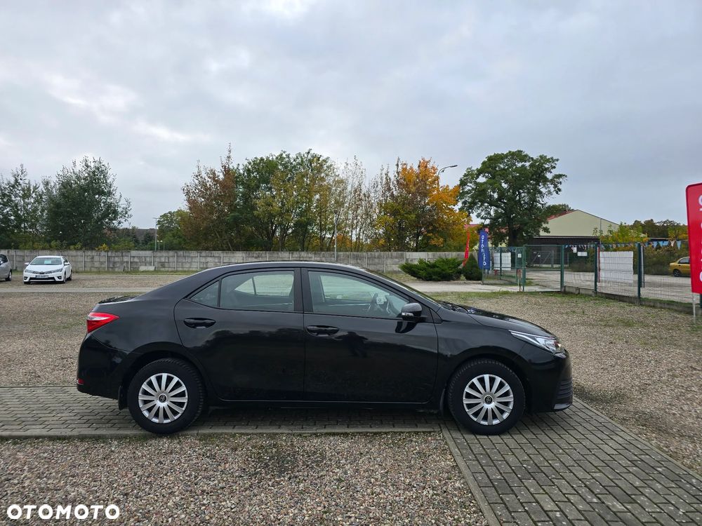 Toyota Corolla 1.6 Active EU6 - 5
