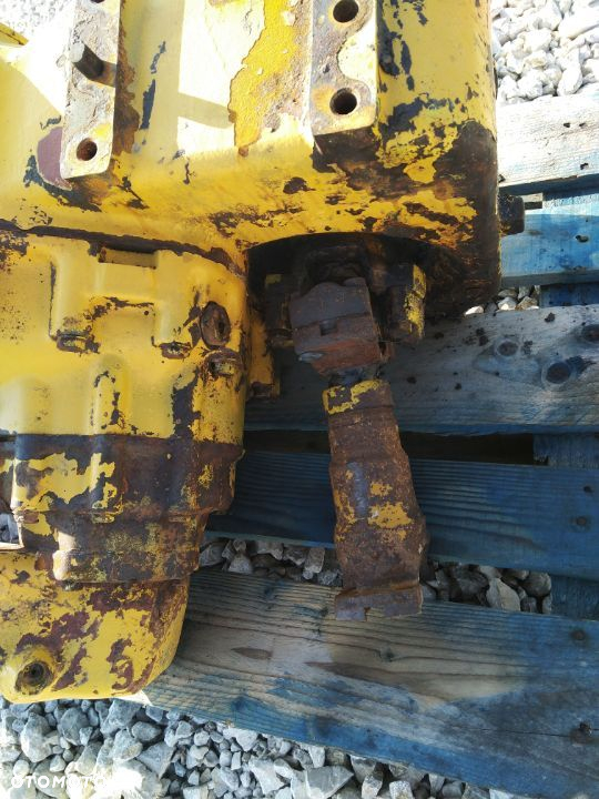 Dropbox Skrzynia Volvo A25 - 5