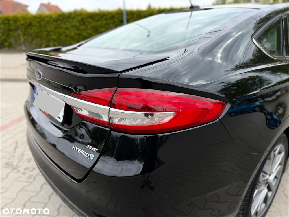 Ford Fusion - 14