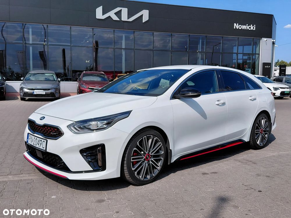 Kia ProCeed - 1