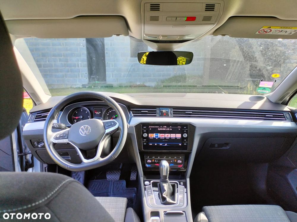 Volkswagen Passat 2.0 TDI SCR DSG - 8