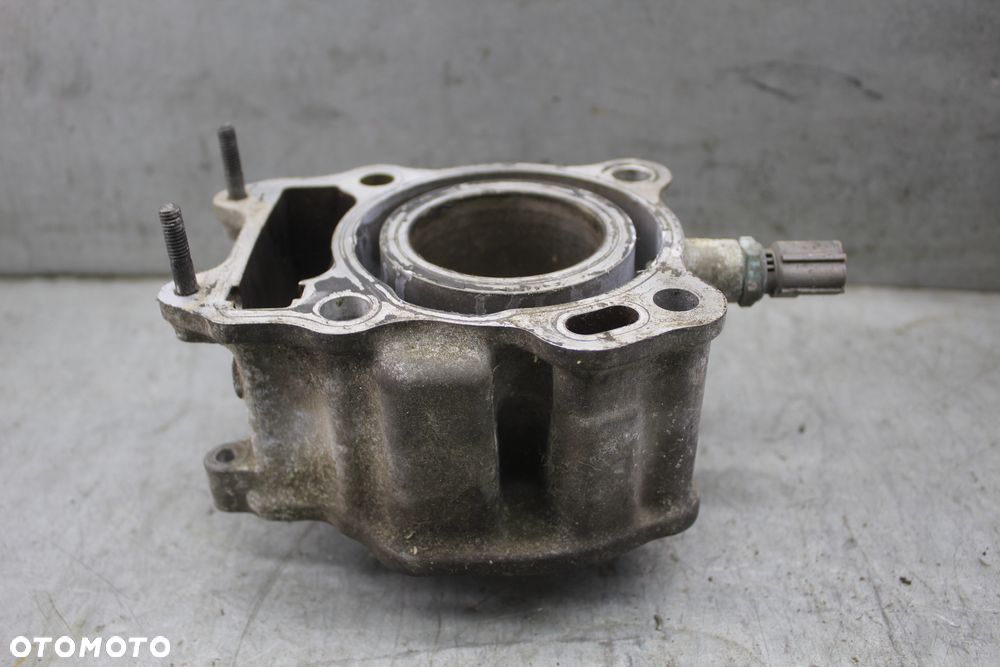 Suzuki Burgman an 125 cylinder - 3
