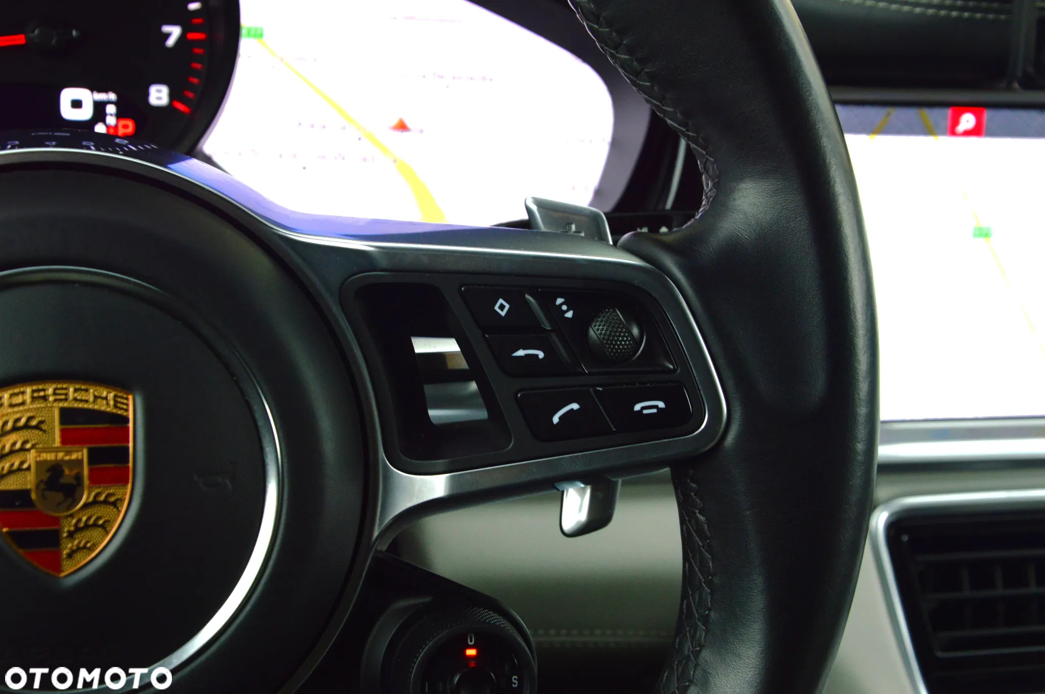 Porsche Panamera 4 Sport Turismo - 26