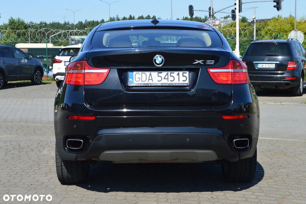 BMW X6 50i xDrive - 6