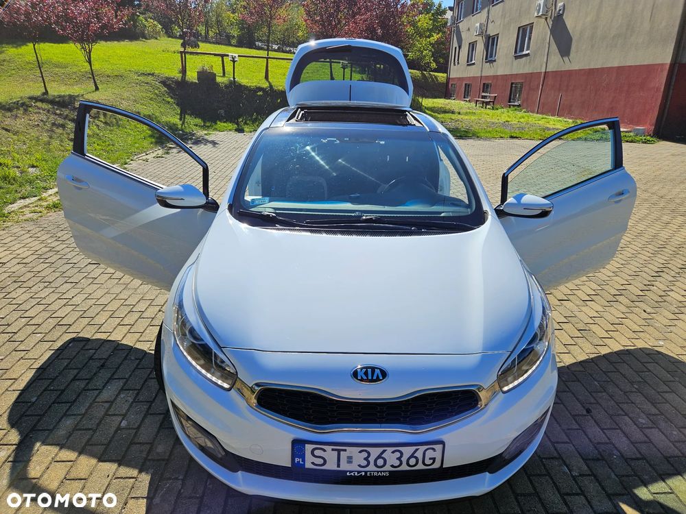 Kia Ceed 1.6 GDI Business Line - 35
