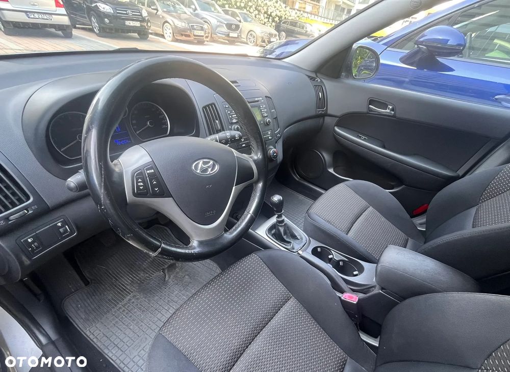 Hyundai i30 1.6 Comfort - 3